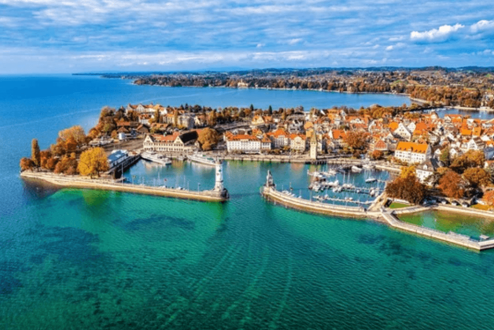 Friedrichshafen Einfahrt Hafen